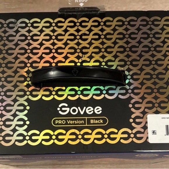 Govee Permanent Outdoor Lights Pro - Picture 3 of 6